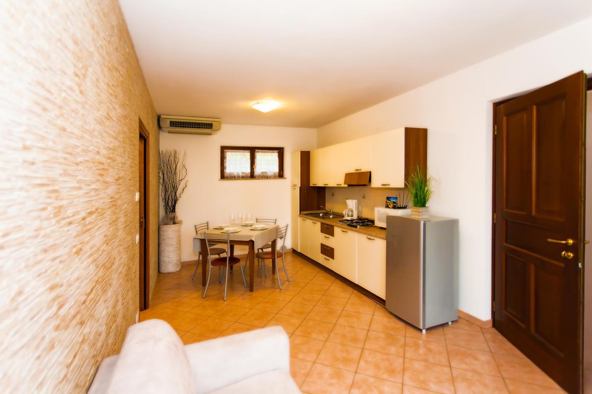 Residence Delle Rose Tremosine Exterior photo